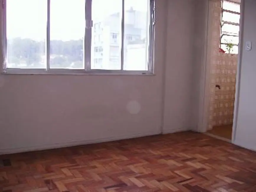 Foto 1 de Apartamento com 1 quarto para alugar, 34m2 em Humaitá, Rio De Janeiro - RJ