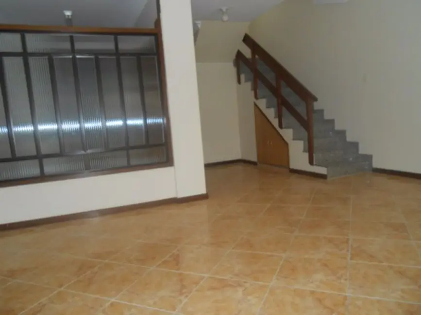 Foto 3 de Casa com 3 quartos para alugar, 400m2 em Tijuca, Rio De Janeiro - RJ