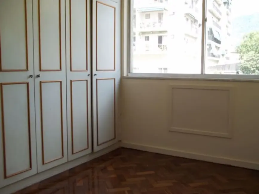 Apartamento com 2 quartos para alugar, 74m2 em Vila Isabel, Rio De Janeiro - RJ - imagem 7 Foto 7 de Apartamento com 2 quartos para alugar, 74m2 em Vila Isabel, Rio De Janeiro - RJ