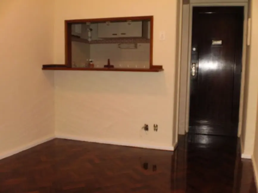 Apartamento com 1 quarto para alugar, 43m2 em Flamengo, Rio De Janeiro - RJ - imagem 2 Foto 2 de Apartamento com 1 quarto para alugar, 43m2 em Flamengo, Rio De Janeiro - RJ