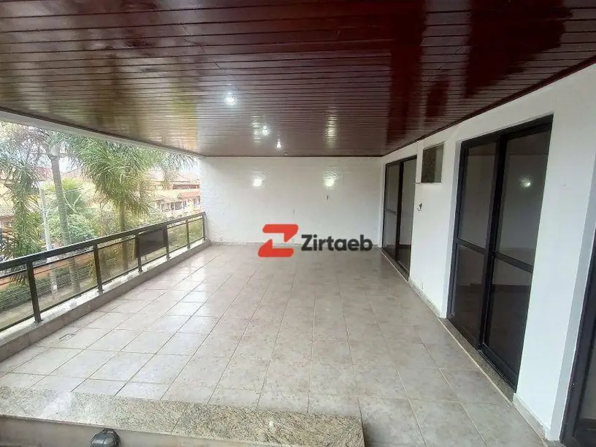Apartamento com 3 quartos para alugar, 110m2 em Recreio dos Bandeirantes, Rio De Janeiro - RJ - imagem 1 Foto 1 de Apartamento com 3 quartos para alugar, 110m2 em Recreio dos Bandeirantes, Rio De Janeiro - RJ