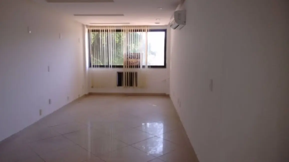 Foto 9 de Sala Comercial para alugar, 36m2 em Recreio dos Bandeirantes, Rio De Janeiro - RJ