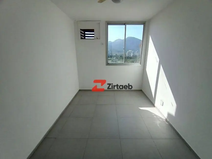 Apartamento com 2 quartos para alugar, 58m2 em Barra da Tijuca, Rio De Janeiro - RJ - imagem 4 Foto 4 de Apartamento com 2 quartos para alugar, 58m2 em Barra da Tijuca, Rio De Janeiro - RJ