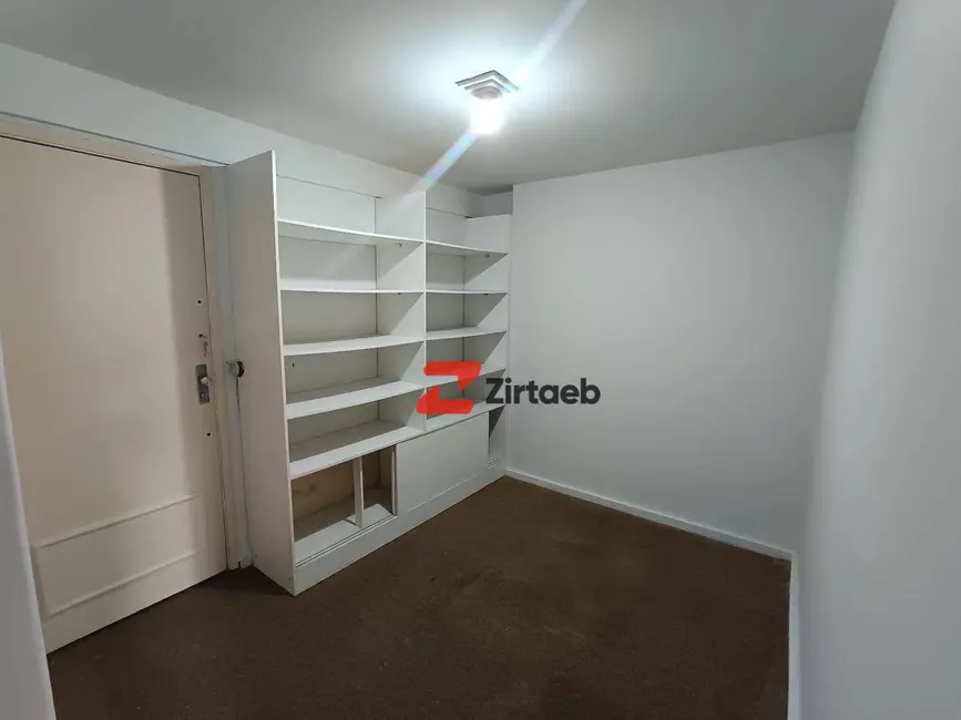 Foto 1 de Sala Comercial para alugar, 60m2 em Centro, Rio De Janeiro - RJ