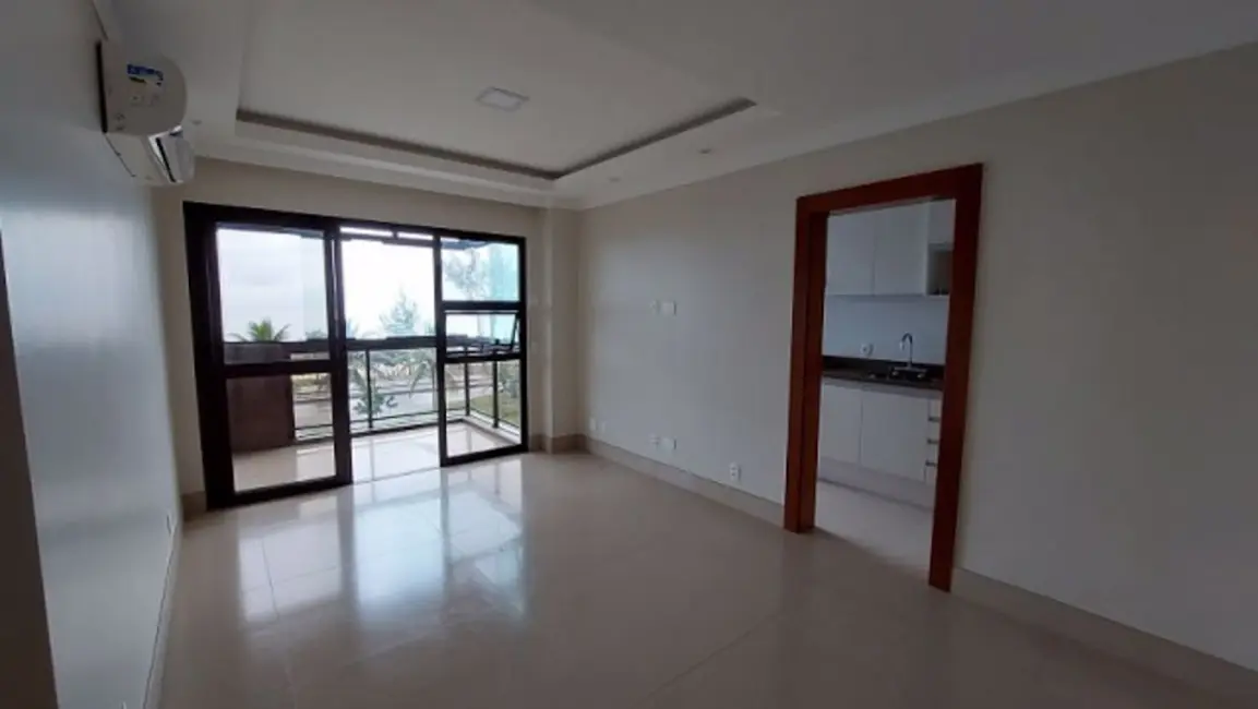 Apartamento com 2 quartos para alugar, 75m2 em Recreio dos Bandeirantes, Rio De Janeiro - RJ - imagem 5 Foto 5 de Apartamento com 2 quartos para alugar, 75m2 em Recreio dos Bandeirantes, Rio De Janeiro - RJ