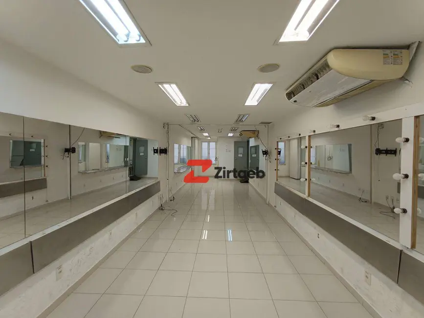 Loja para alugar, 250m2 em Tijuca, Rio De Janeiro - RJ - imagem 7 Foto 7 de Loja para alugar, 250m2 em Tijuca, Rio De Janeiro - RJ