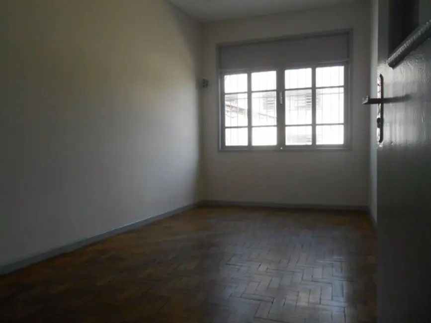 Sala Comercial para alugar, 240m2 em São Cristóvão, Rio De Janeiro - RJ - imagem 3 Foto 3 de Sala Comercial para alugar, 240m2 em São Cristóvão, Rio De Janeiro - RJ