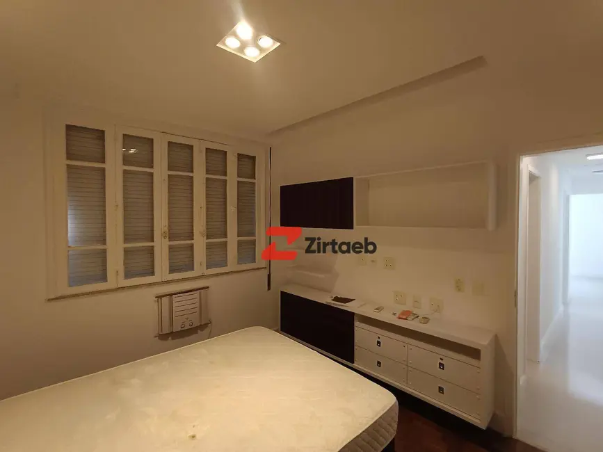 Foto 3 de Apartamento com 2 quartos para alugar, 73m2 em Copacabana, Rio De Janeiro - RJ
