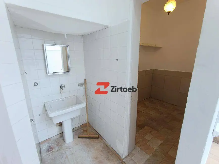 Casa com 2 quartos para alugar, 200m2 em Todos os Santos, Rio De Janeiro - RJ - imagem 8 Foto 8 de Casa com 2 quartos para alugar, 200m2 em Todos os Santos, Rio De Janeiro - RJ