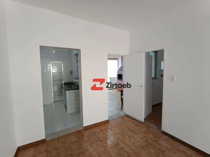 Casa com 2 quartos para alugar, 200m2 em Todos os Santos, Rio De Janeiro - RJ - imagem 2 Foto 2 de Casa com 2 quartos para alugar, 200m2 em Todos os Santos, Rio De Janeiro - RJ