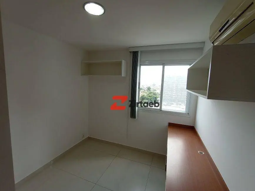 Foto 7 de Apartamento com 4 quartos para alugar, 99m2 em Recreio dos Bandeirantes, Rio De Janeiro - RJ