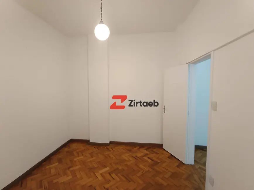 Apartamento com 2 quartos à venda, 63m2 em Copacabana, Rio De Janeiro - RJ - imagem 6 Foto 6 de Apartamento com 2 quartos à venda, 63m2 em Copacabana, Rio De Janeiro - RJ