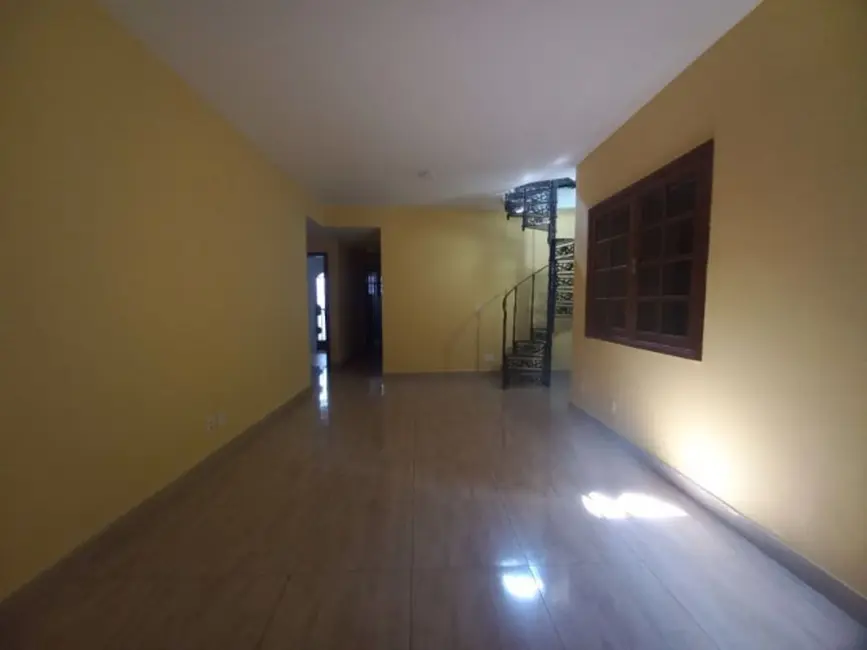 Foto 8 de Casa com 3 quartos para alugar, 200m2 em Taquara, Rio De Janeiro - RJ