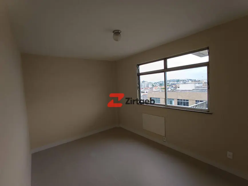 Foto 8 de Apartamento com 2 quartos para alugar, 70m2 em Olaria, Rio De Janeiro - RJ