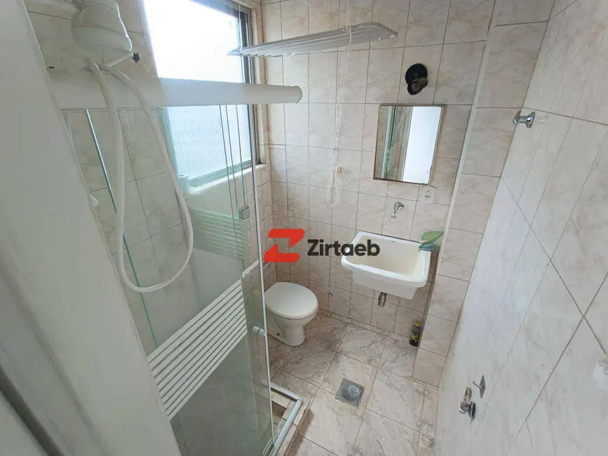 Foto 7 de Apartamento com 1 quarto para alugar, 20m2 em Centro, Rio De Janeiro - RJ