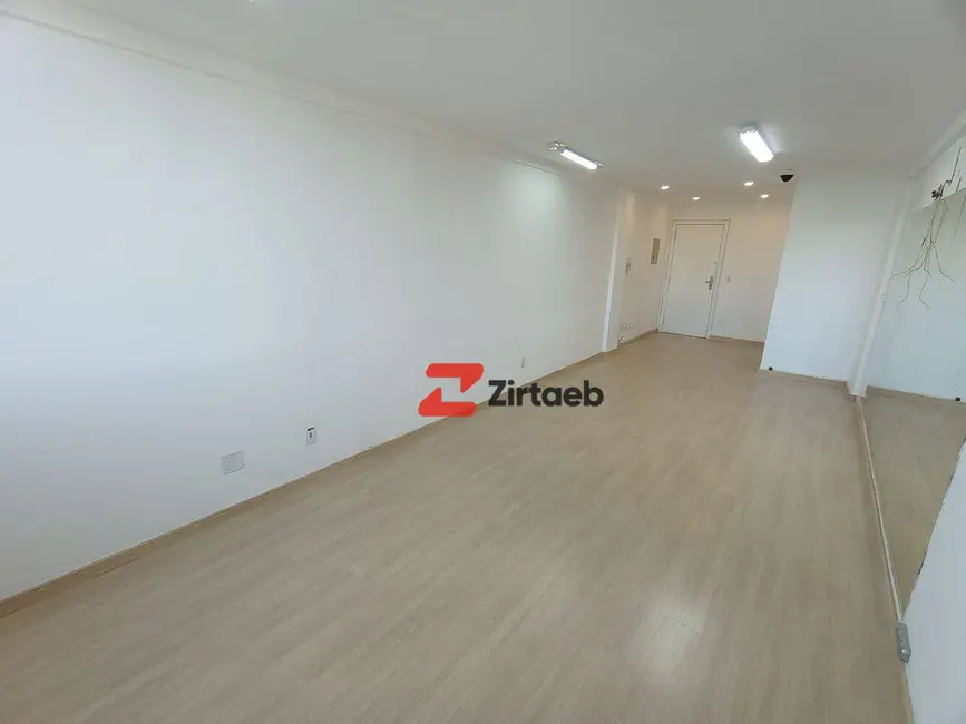 Sala Comercial para alugar, 33m2 em Recreio dos Bandeirantes, Rio De Janeiro - RJ - imagem 6 Foto 6 de Sala Comercial para alugar, 33m2 em Recreio dos Bandeirantes, Rio De Janeiro - RJ