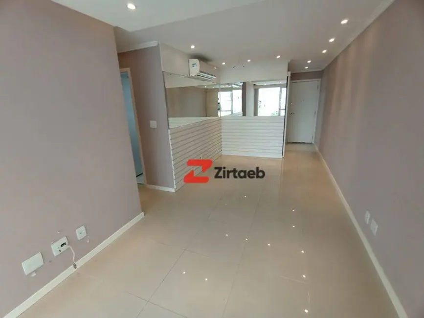 Apartamento com 3 quartos para alugar, 87m2 em Recreio dos Bandeirantes, Rio De Janeiro - RJ - imagem 3 Foto 3 de Apartamento com 3 quartos para alugar, 87m2 em Recreio dos Bandeirantes, Rio De Janeiro - RJ