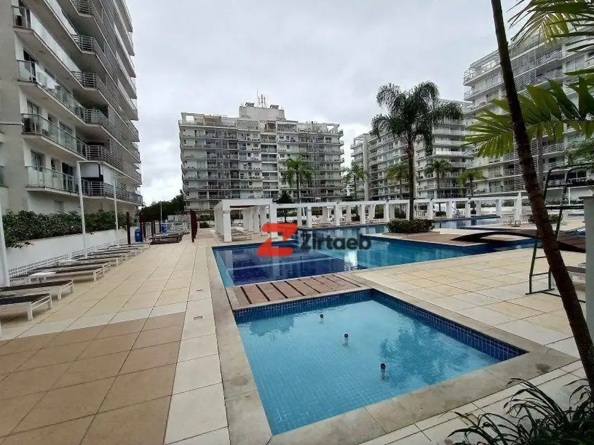 Apartamento com 3 quartos para alugar, 87m2 em Recreio dos Bandeirantes, Rio De Janeiro - RJ - imagem 2 Foto 2 de Apartamento com 3 quartos para alugar, 87m2 em Recreio dos Bandeirantes, Rio De Janeiro - RJ