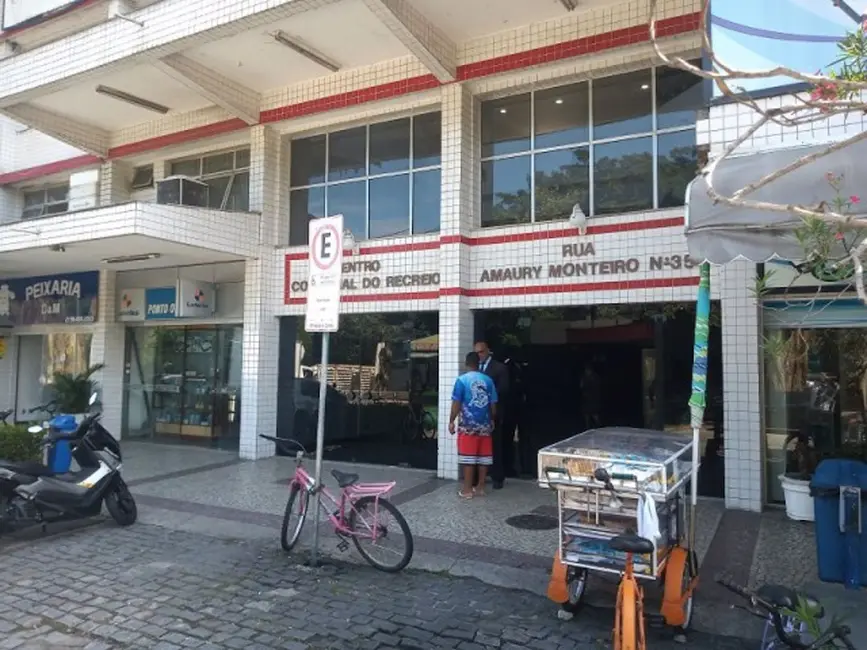 Sala Comercial para alugar, 49m2 em Recreio dos Bandeirantes, Rio De Janeiro - RJ - imagem 2 Foto 2 de Sala Comercial para alugar, 49m2 em Recreio dos Bandeirantes, Rio De Janeiro - RJ