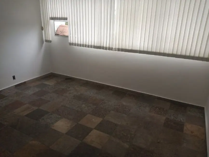 Sala Comercial para alugar, 49m2 em Recreio dos Bandeirantes, Rio De Janeiro - RJ - imagem 1 Foto 1 de Sala Comercial para alugar, 49m2 em Recreio dos Bandeirantes, Rio De Janeiro - RJ