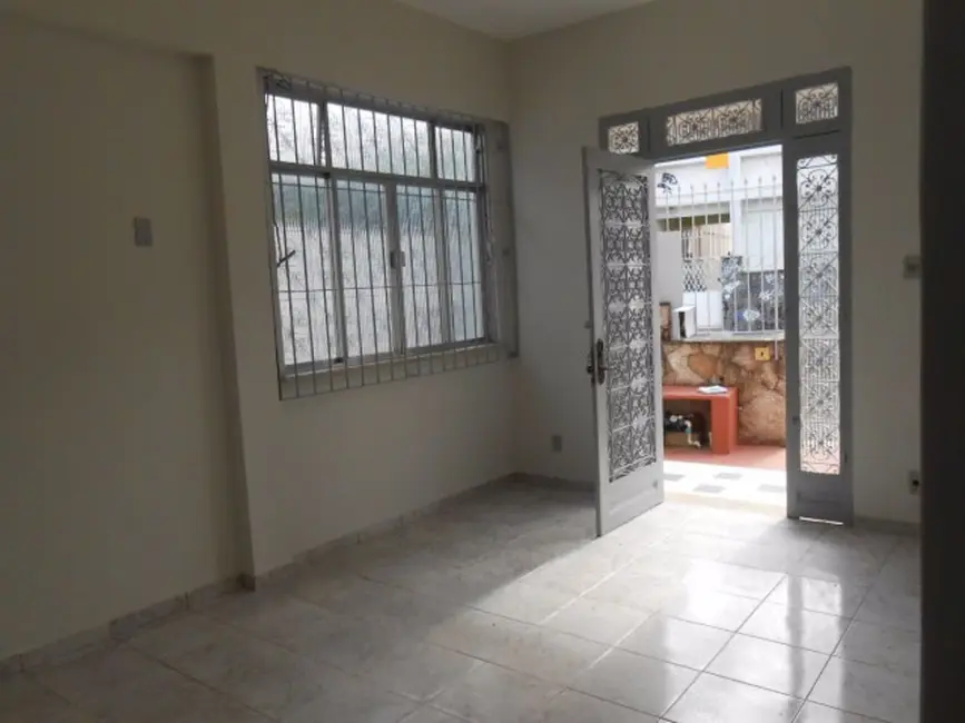Foto 2 de Casa com 4 quartos para alugar, 300m2 em Méier, Rio De Janeiro - RJ