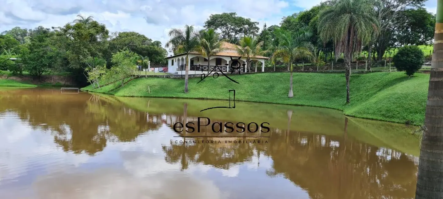 Foto 1 de Fazenda / Haras com 3 quartos à venda, 110000m2 em Florestal - MG