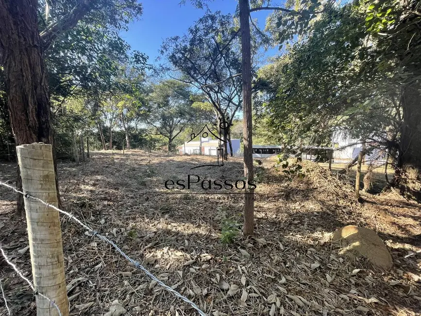 Foto 4 de Terreno / Lote à venda, 715m2 em Florestal - MG