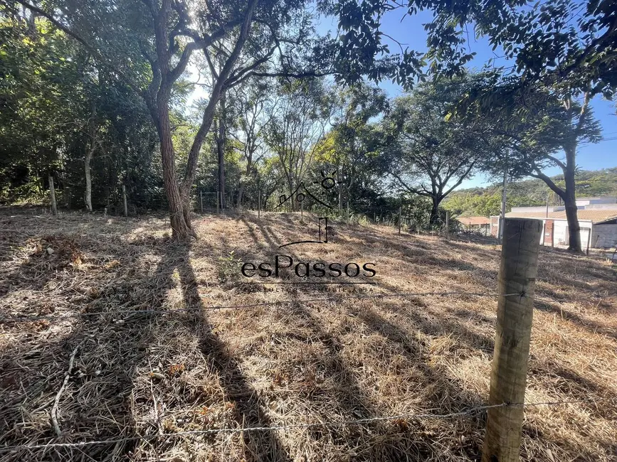 Foto 3 de Terreno / Lote à venda, 715m2 em Florestal - MG