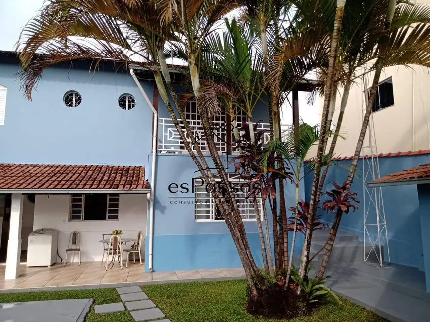 Casa com 3 quartos à venda, 720m2 em Florestal - MG - imagem 6 Foto 6 de Casa com 3 quartos à venda, 720m2 em Florestal - MG