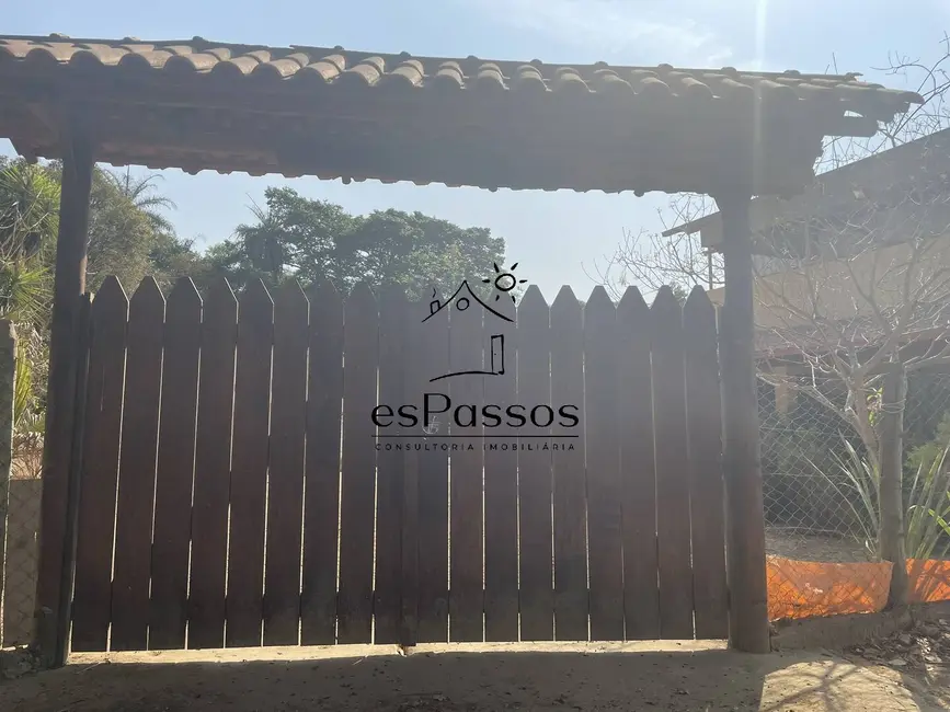 Foto 2 de Chácara com 2 quartos à venda, 2600m2 em Florestal - MG