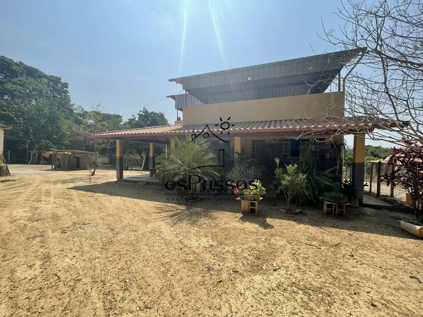 Foto 3 de Chácara com 2 quartos à venda, 2600m2 em Florestal - MG