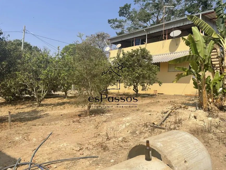 Foto 4 de Chácara com 2 quartos à venda, 2600m2 em Florestal - MG