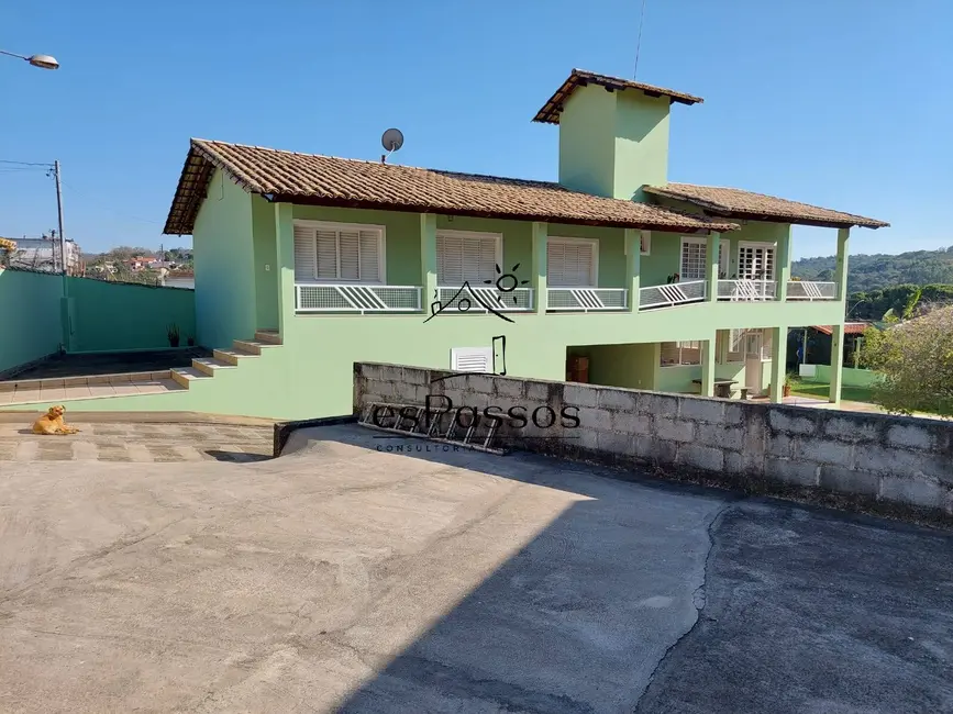 Foto 2 de Casa com 3 quartos à venda, 682m2 em Centro, Florestal - MG