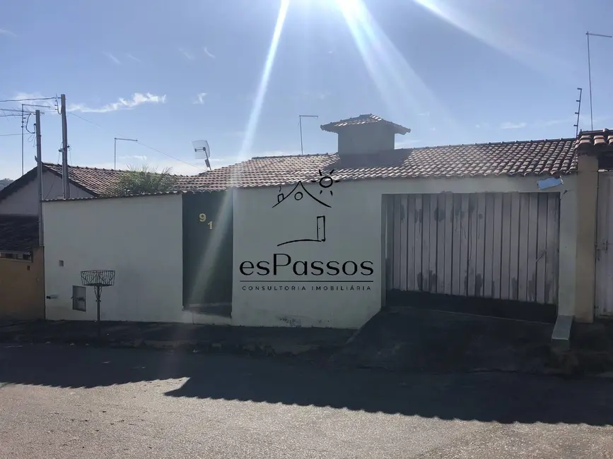 Foto 1 de Casa com 3 quartos à venda e para alugar, 360m2 em Florestal - MG