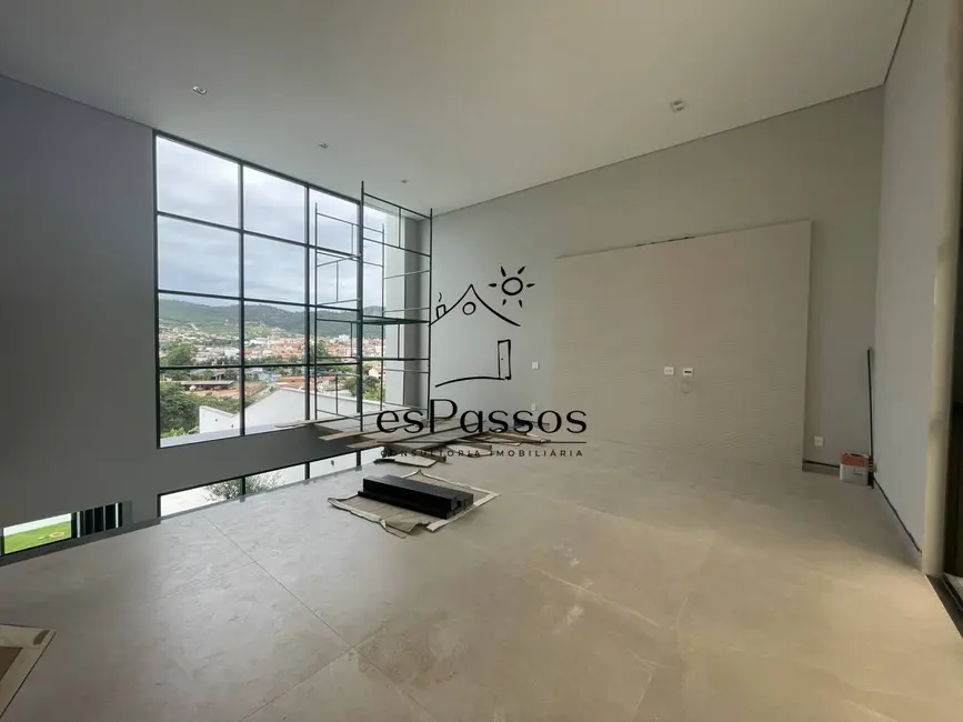 Casa com 3 quartos à venda, 420m2 em São Luiz, Para De Minas - MG - imagem 3 Foto 3 de Casa com 3 quartos à venda, 420m2 em São Luiz, Para De Minas - MG