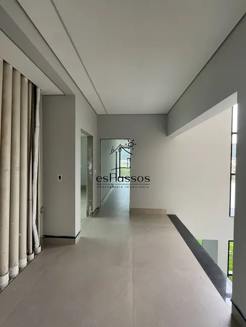 Casa com 3 quartos à venda, 420m2 em São Luiz, Para De Minas - MG - imagem 9 Foto 9 de Casa com 3 quartos à venda, 420m2 em São Luiz, Para De Minas - MG