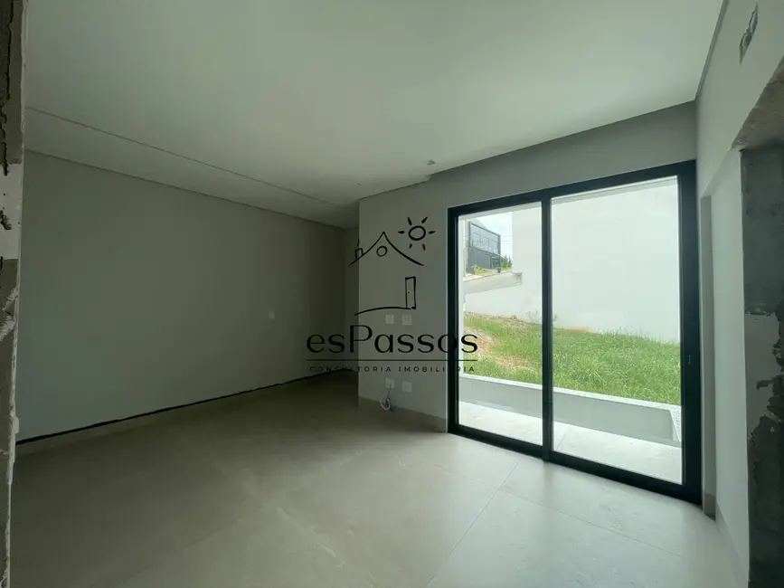 Casa com 3 quartos à venda, 420m2 em São Luiz, Para De Minas - MG - imagem 6 Foto 6 de Casa com 3 quartos à venda, 420m2 em São Luiz, Para De Minas - MG