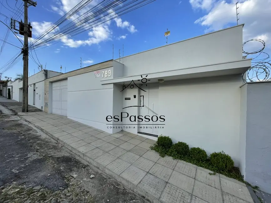 Foto 1 de Casa com 3 quartos à venda, 360m2 em São José, Para De Minas - MG