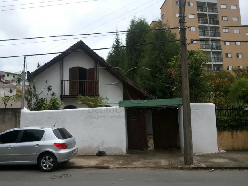 Foto 1 de Casa com 3 quartos à venda, 335m2 em Pocos De Caldas - MG