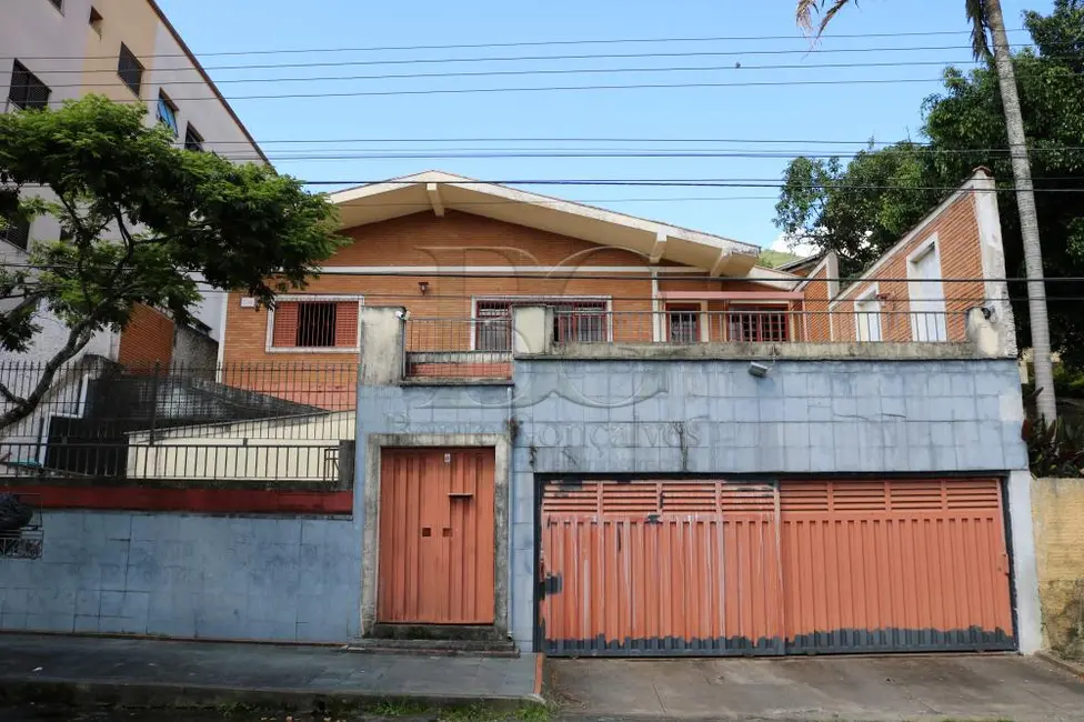 Foto 1 de Casa com 3 quartos à venda, 370m2 em Pocos De Caldas - MG