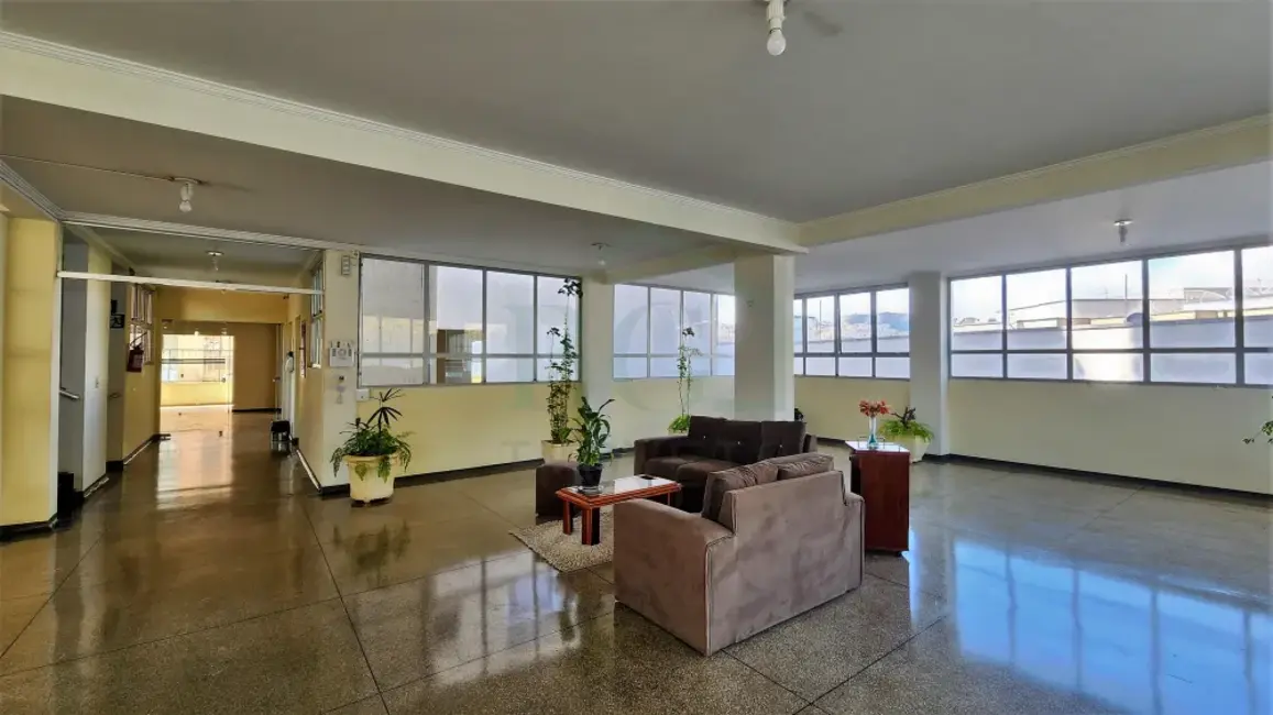 Foto 2 de Apartamento com 2 quartos para alugar, 70m2 em Pocos De Caldas - MG