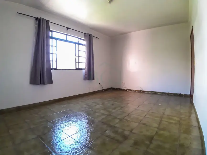 Foto 2 de Apartamento com 3 quartos para alugar, 90m2 em Pocos De Caldas - MG