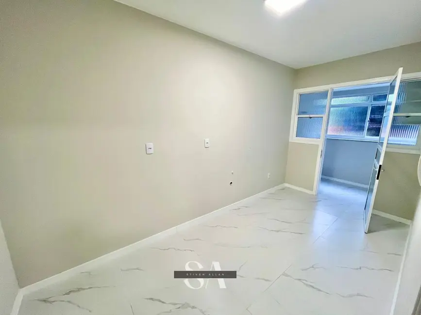 Foto 9 de Apartamento com 2 quartos à venda, 70m2 em Santa Bárbara, Criciuma - SC