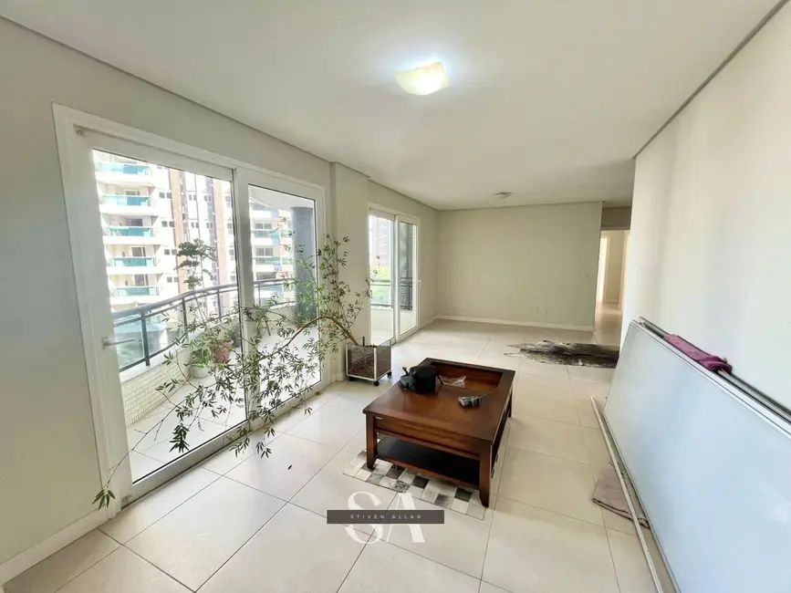 Apartamento com 4 quartos à venda, 231m2 em Cruzeiro do Sul, Criciuma - SC - imagem 8 Foto 8 de Apartamento com 4 quartos à venda, 231m2 em Cruzeiro do Sul, Criciuma - SC