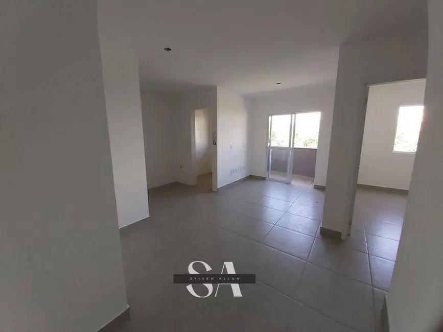 Apartamento com 2 quartos à venda, 63m2 em São Cristóvão, Criciuma - SC - imagem 8 Foto 8 de Apartamento com 2 quartos à venda, 63m2 em São Cristóvão, Criciuma - SC
