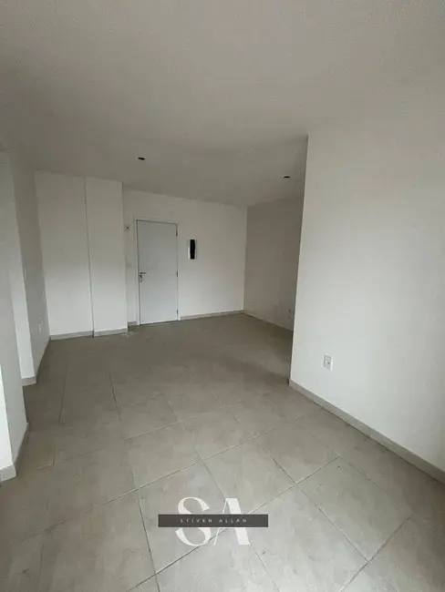 Apartamento com 2 quartos à venda, 63m2 em Centro, Criciuma - SC - imagem 4 Foto 4 de Apartamento com 2 quartos à venda, 63m2 em Centro, Criciuma - SC