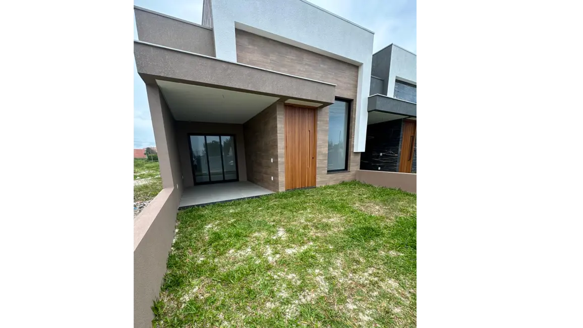 Foto 1 de Casa com 3 quartos à venda, 124m2 em Capao Da Canoa - RS