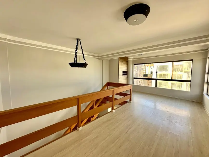 Foto 8 de Apartamento com 3 quartos à venda, 140m2 em Capao Da Canoa - RS