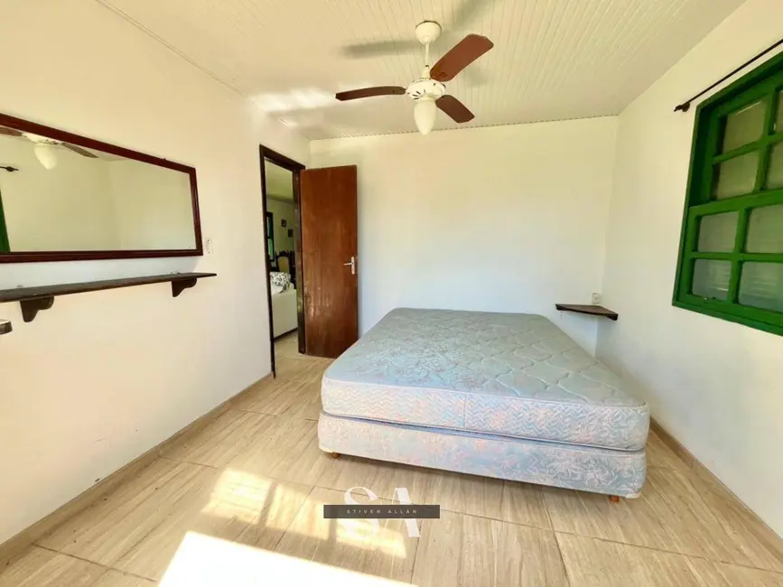 Casa com 4 quartos à venda, 120m2 em Tramandai - RS - imagem 4 Foto 4 de Casa com 4 quartos à venda, 120m2 em Tramandai - RS