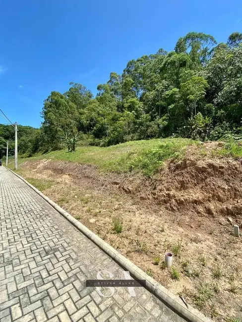 Foto 6 de Terreno / Lote à venda, 600m2 em Cocal Do Sul - SC